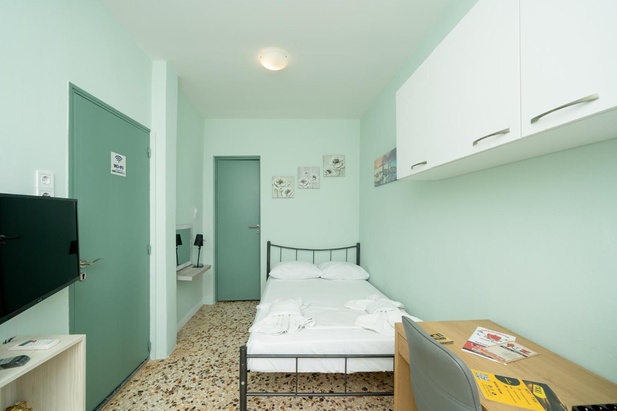 Panos Marina P3 Porto Rafti